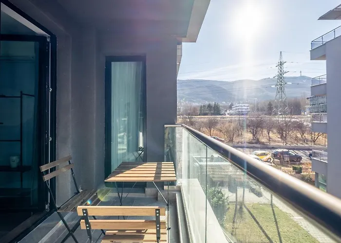 Emirates Luxury Free Parking Terrace Appartement *